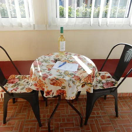 Jasmine Guest Privatunterkunft *